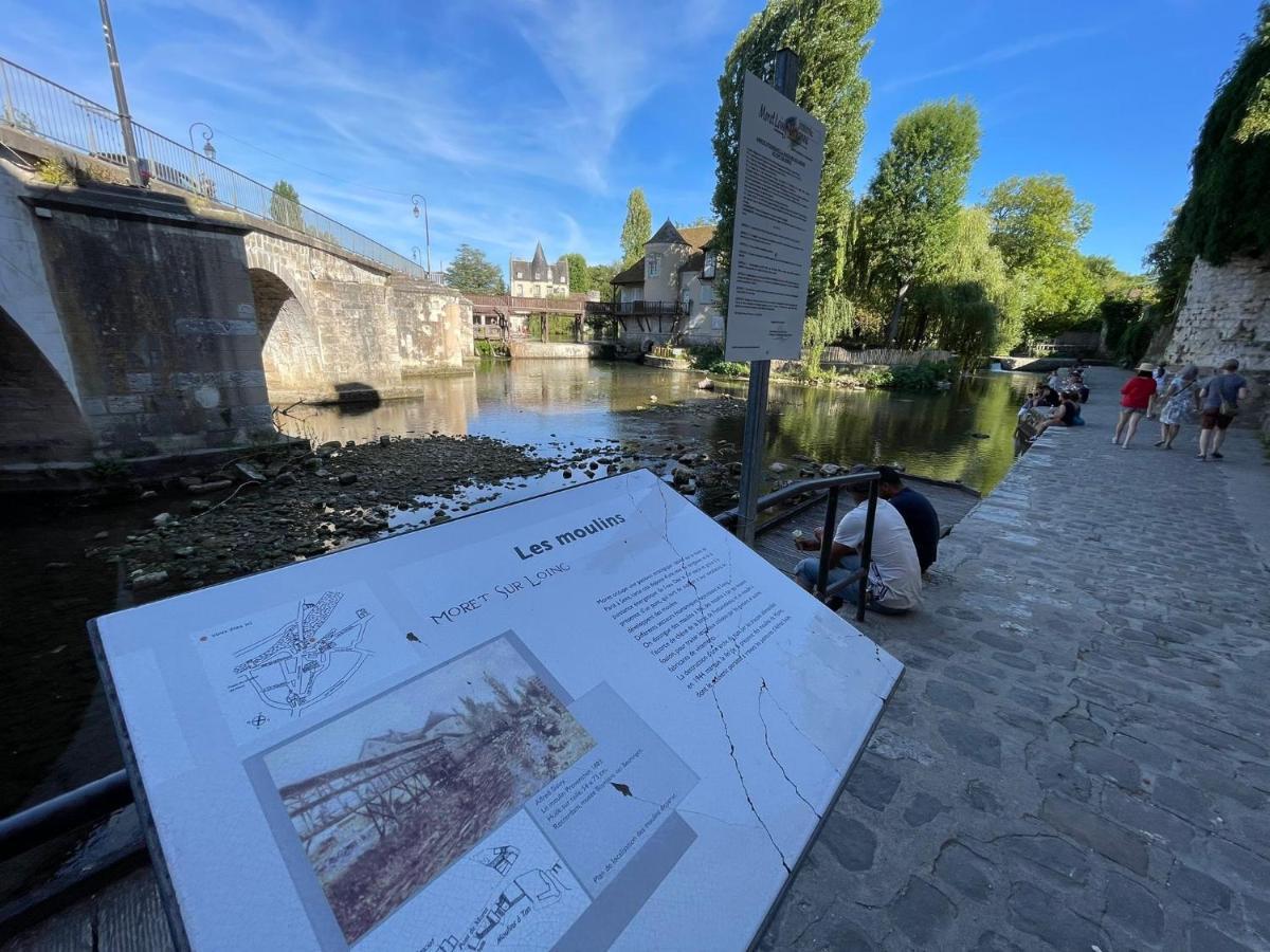 Les Pieds Dans L'Eau - Moret Centre Экстерьер фото